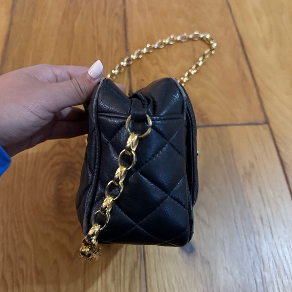 CHANEL Vintage Matelasse Tassel Bag - Picture 9 of 14